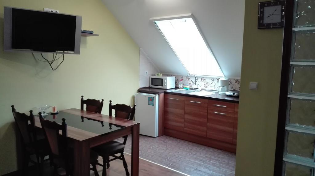Csipkehaz Apartman Cserkeszőlő المظهر الخارجي الصورة